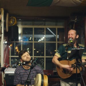 Irish classics met Figgy & Niall! (Irish Diner & Music)