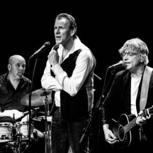 Simon & Garfunkel On Tour